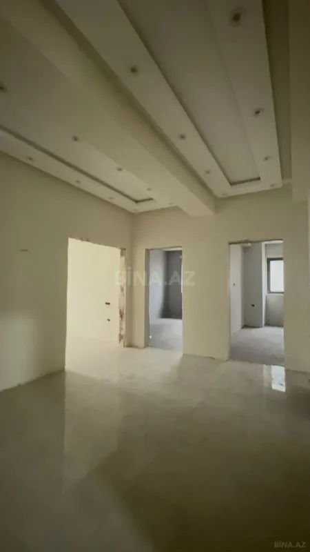 Satılır 3 otaqlı mənzil 157 m²