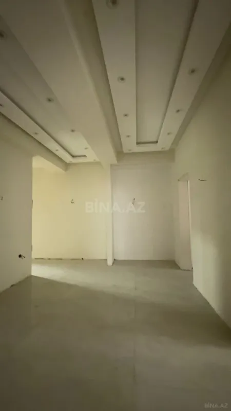 Satılır 3 otaqlı mənzil 157 m²