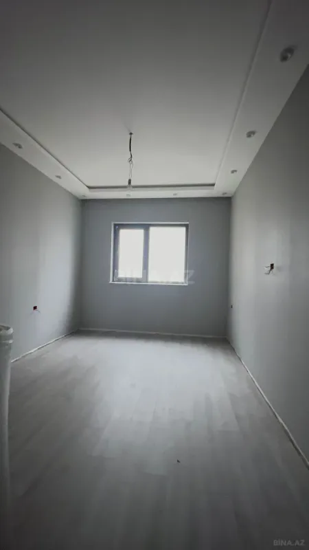 Satılır 3 otaqlı mənzil 157 m²