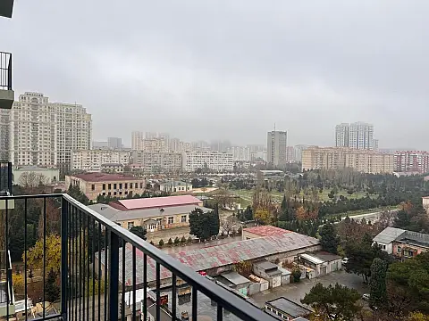 Satılır 3 otaqlı mənzil 147.5 m²