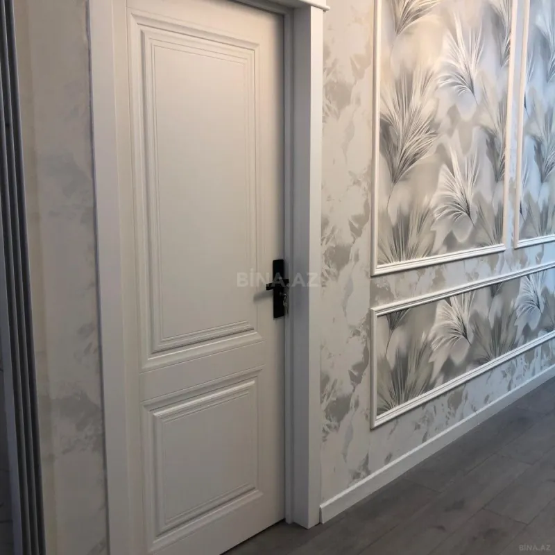 Satılır 2 otaqlı mənzil 79 m²
