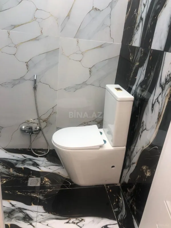 Satılır 2 otaqlı mənzil 79 m²