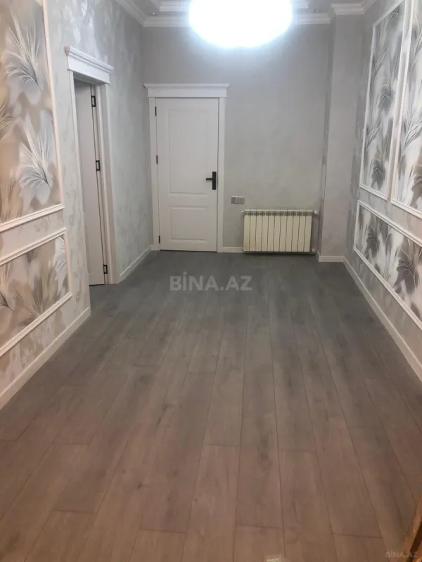 Satılır 2 otaqlı mənzil 79 m²