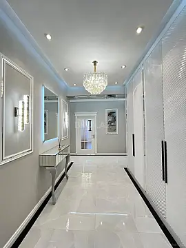 Satılır 3 otaqlı mənzil 108 m²