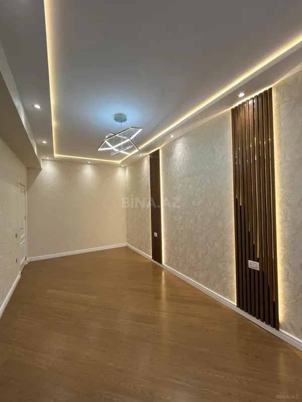 Satılır 3 otaqlı mənzil 108 m²