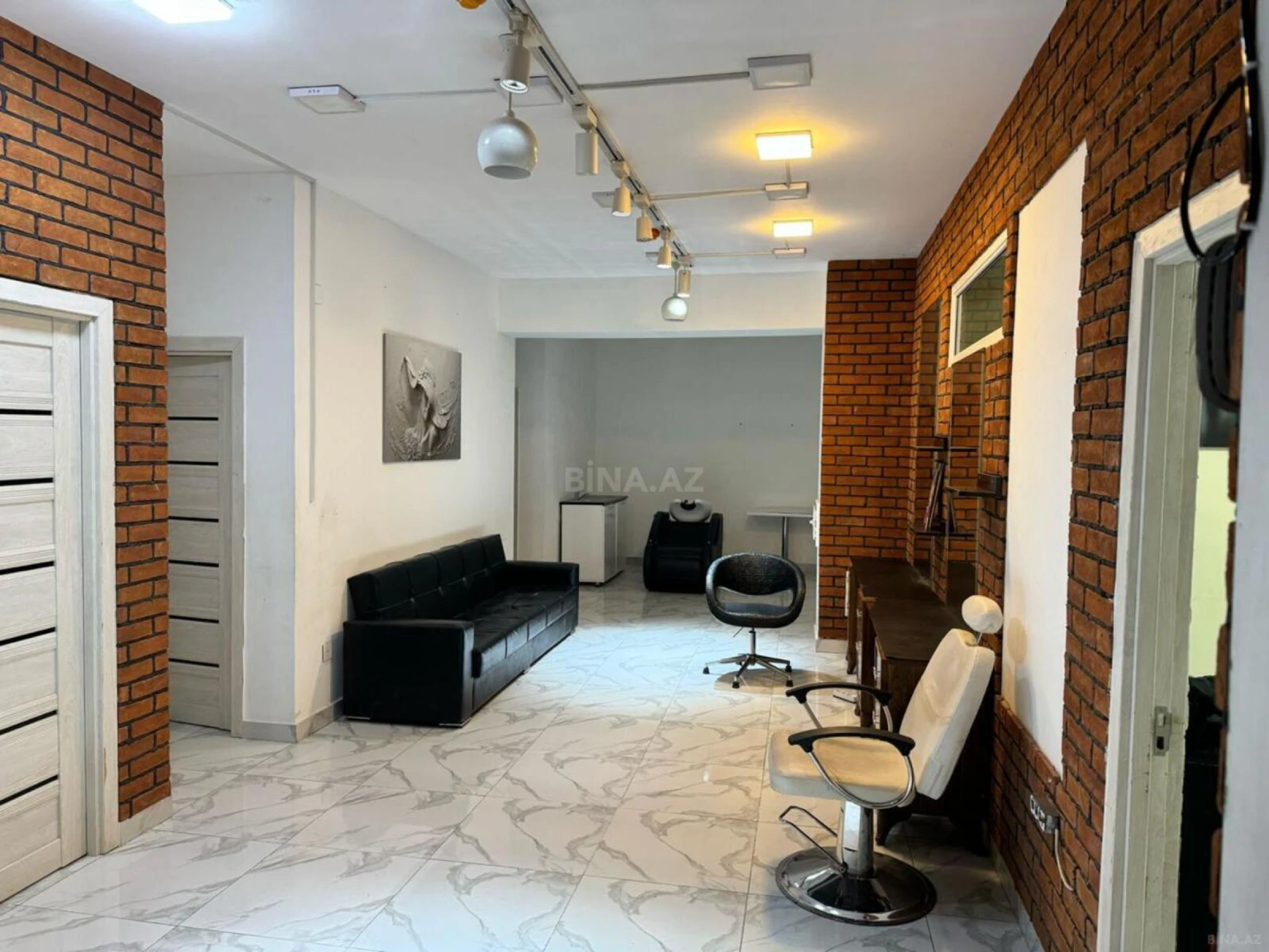 Kirayə verilir obyekt 500 m²