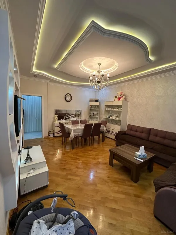 Satılır 2 otaqlı mənzil 60 m²