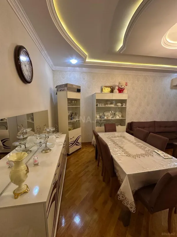 Satılır 2 otaqlı mənzil 60 m²