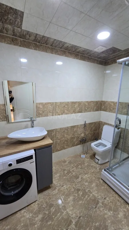 Satılır 2 otaqlı mənzil 70 m²