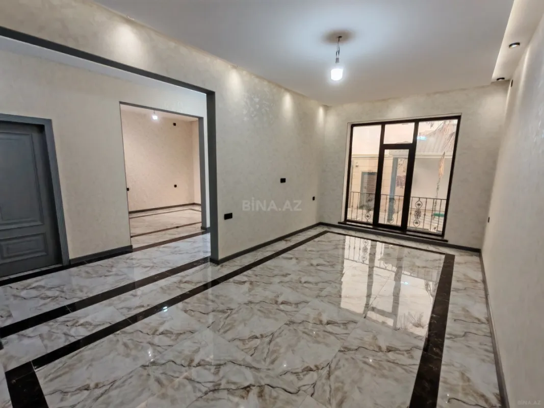 Satılır 4 otaqlı həyət evi 135 m²