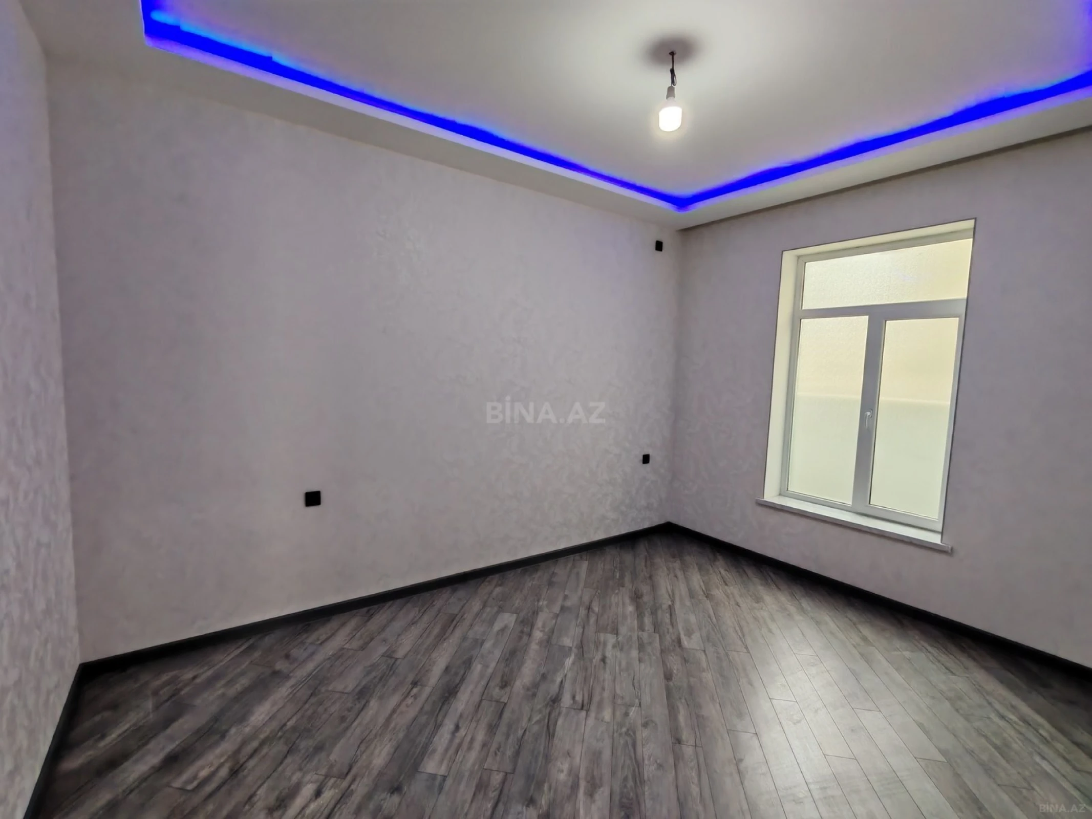 Satılır 4 otaqlı həyət evi 135 m²