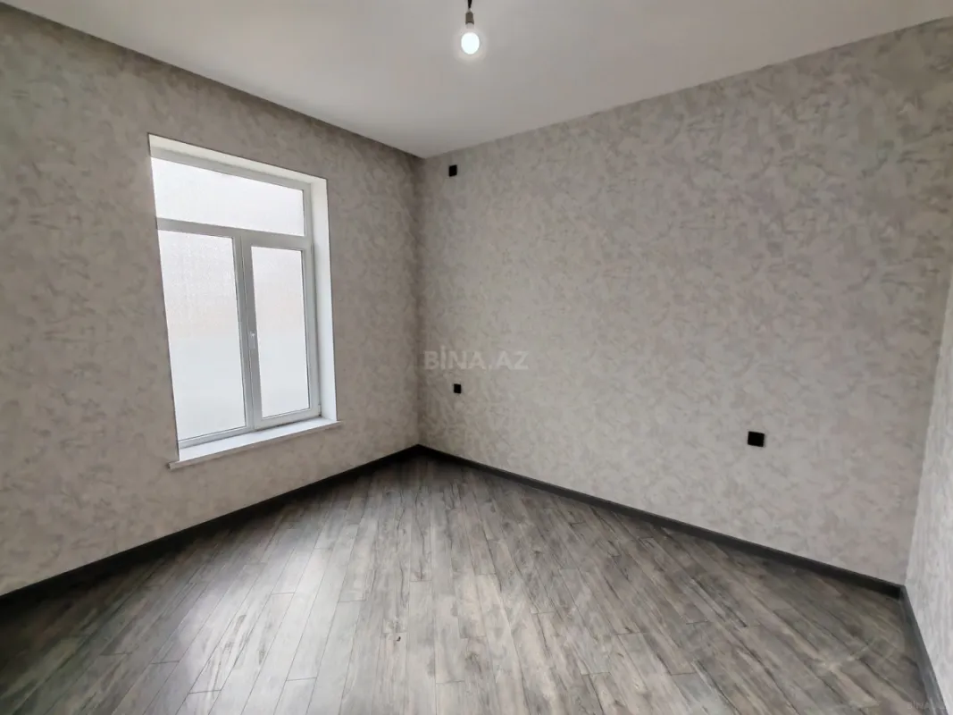 Satılır 4 otaqlı həyət evi 135 m²