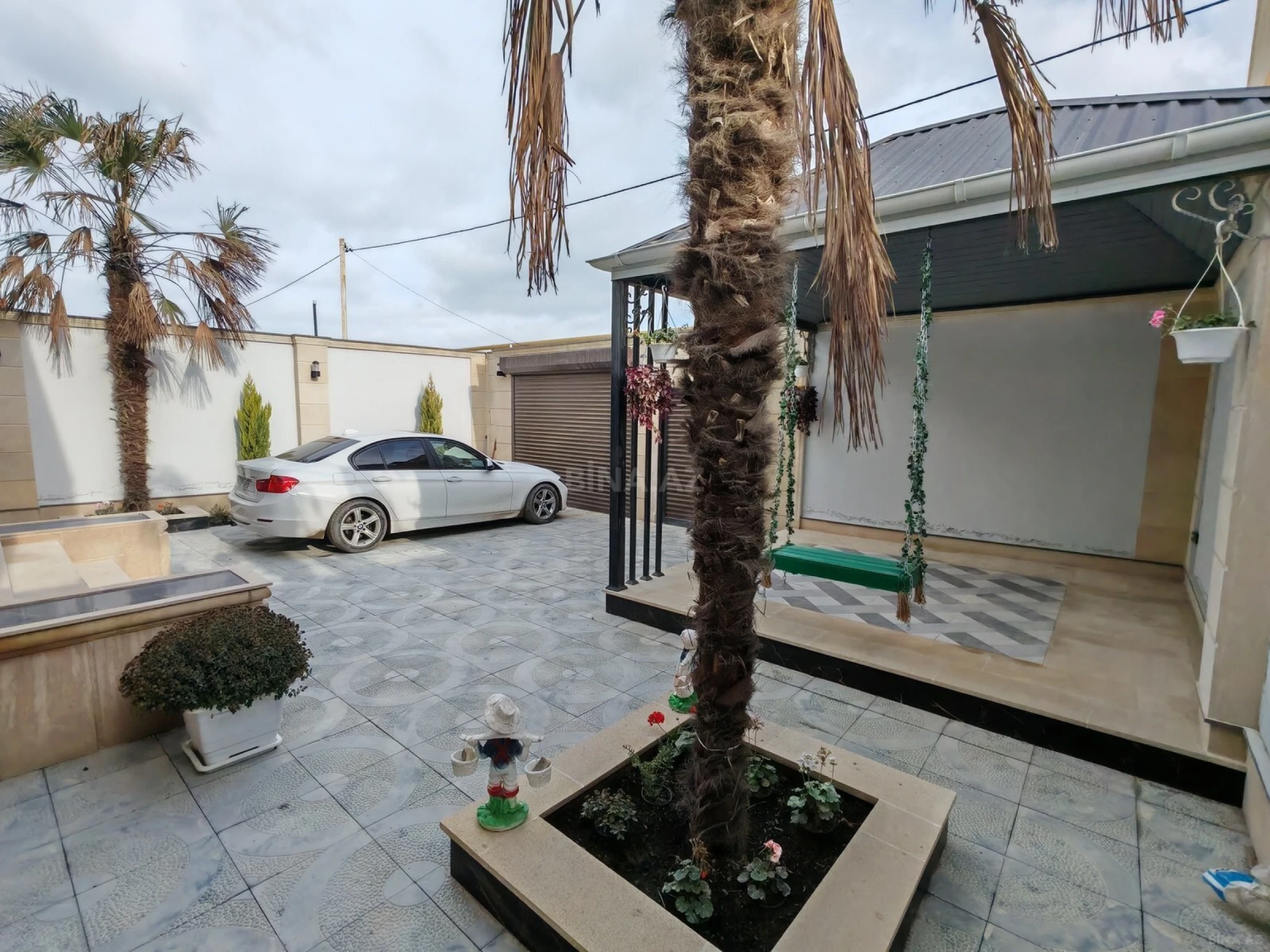 Satılır 4 otaqlı həyət evi 135 m²