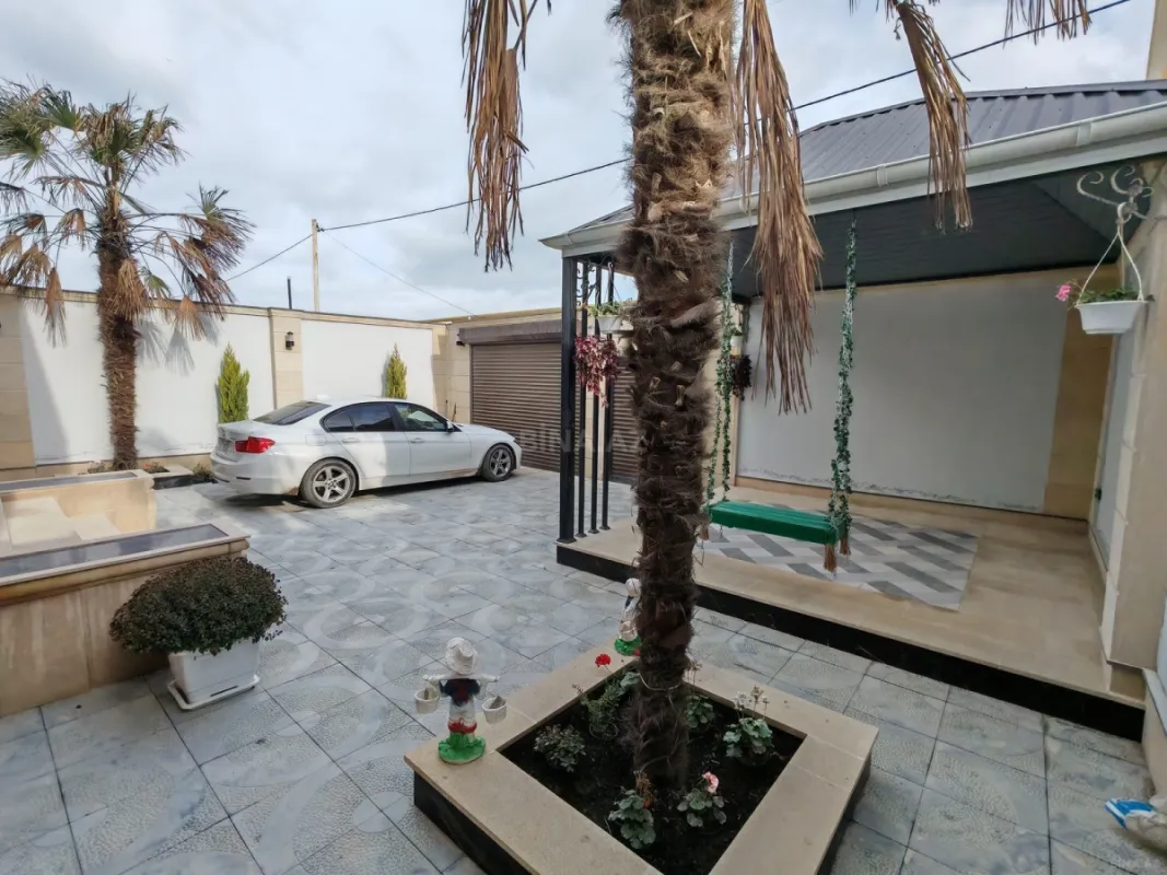 Satılır 4 otaqlı həyət evi 135 m²