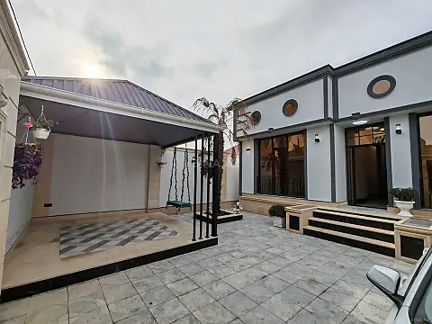 Satılır 4 otaqlı həyət evi 135 m²