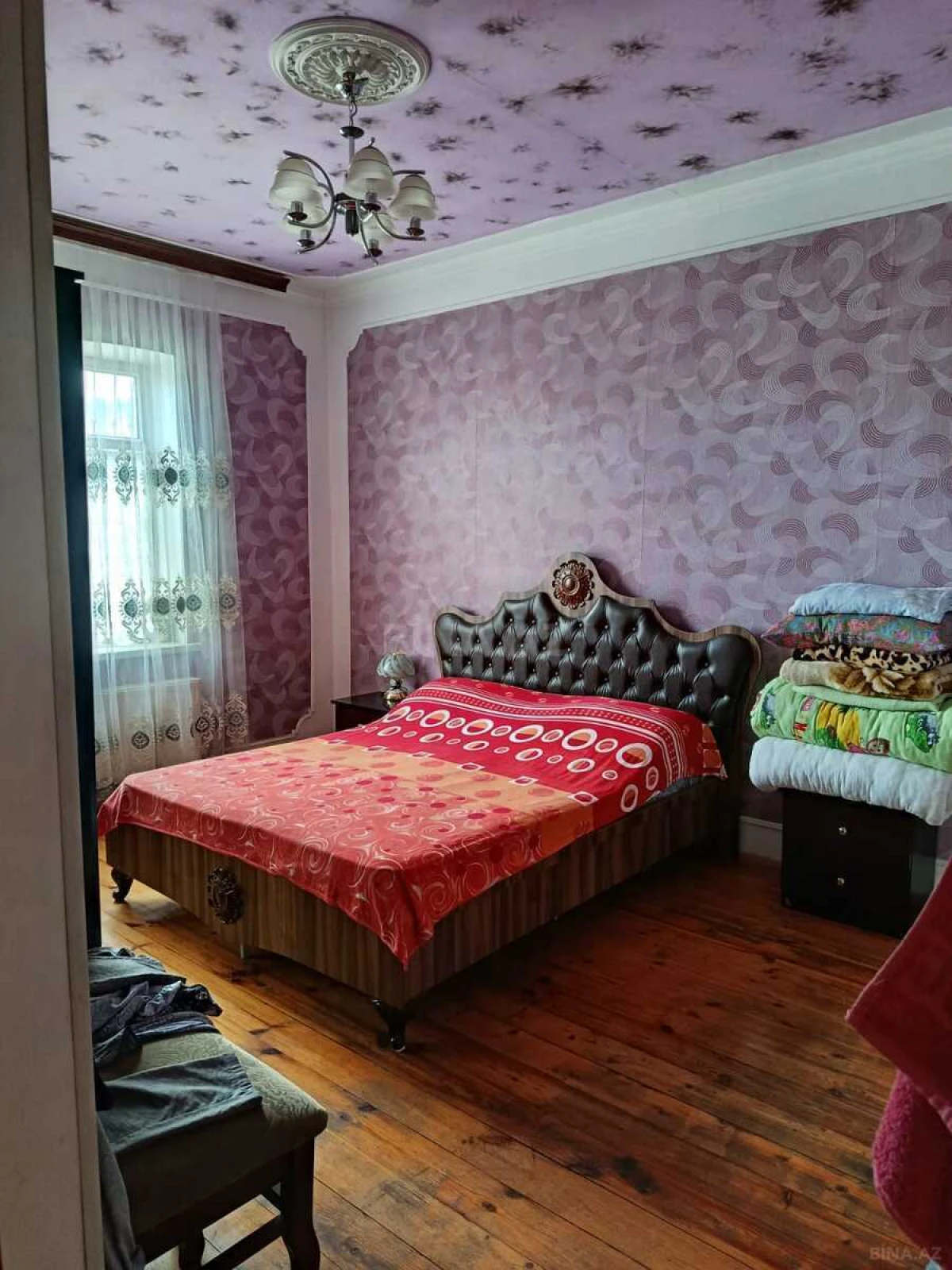 Satılır 4 otaqlı həyət evi 180 m²