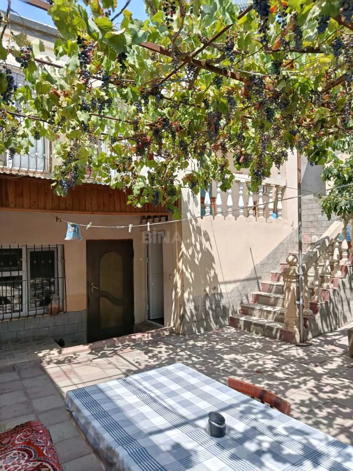 Satılır 4 otaqlı həyət evi 180 m²