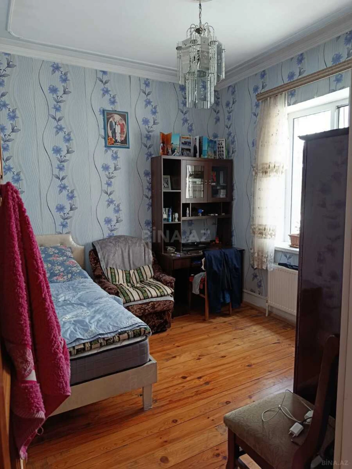 Satılır 4 otaqlı həyət evi 180 m²