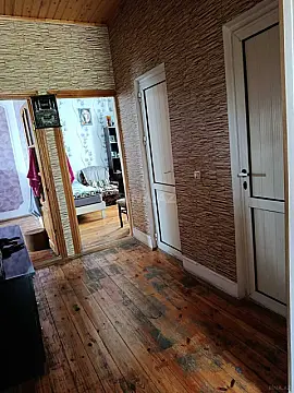 Satılır 4 otaqlı həyət evi 180 m²