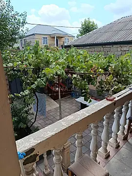 Satılır 4 otaqlı həyət evi 180 m²