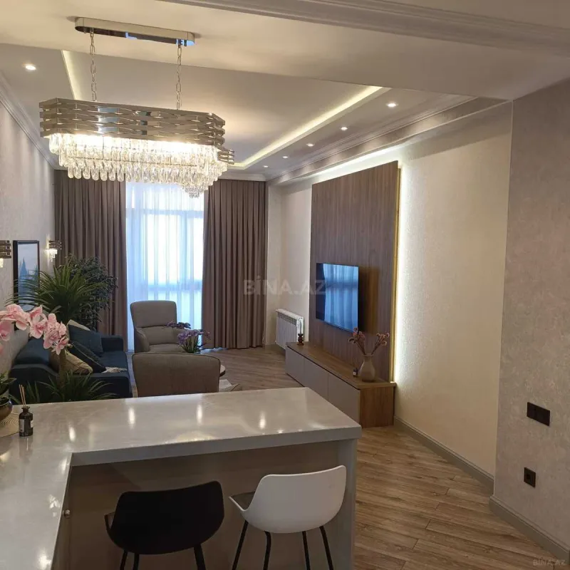 Satılır 3 otaqlı mənzil 110 m²