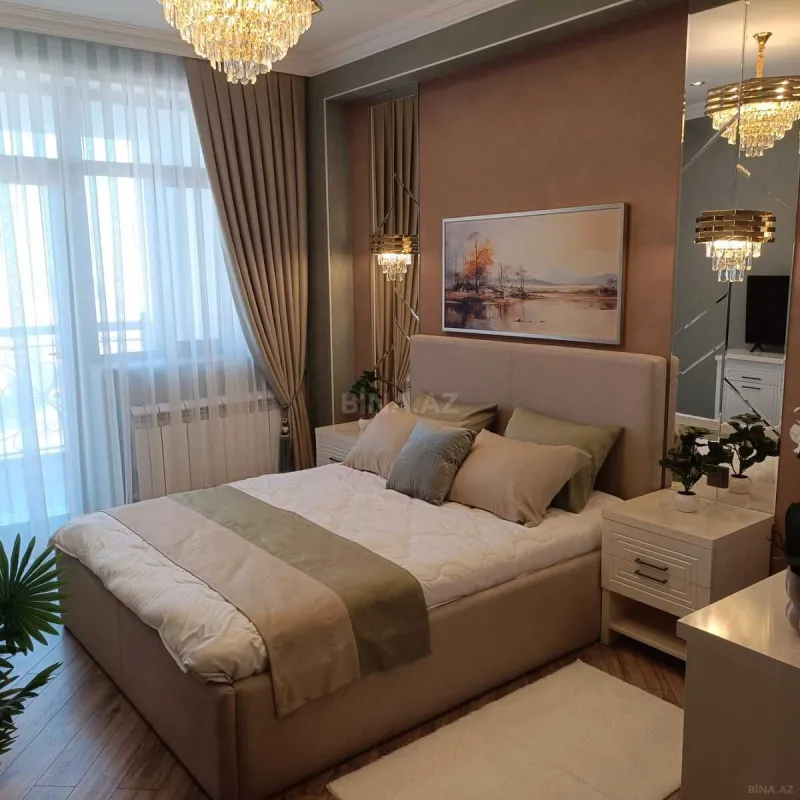Satılır 3 otaqlı mənzil 110 m²