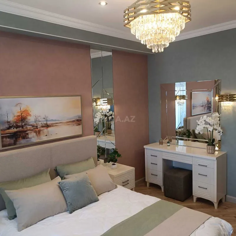 Satılır 3 otaqlı mənzil 110 m²