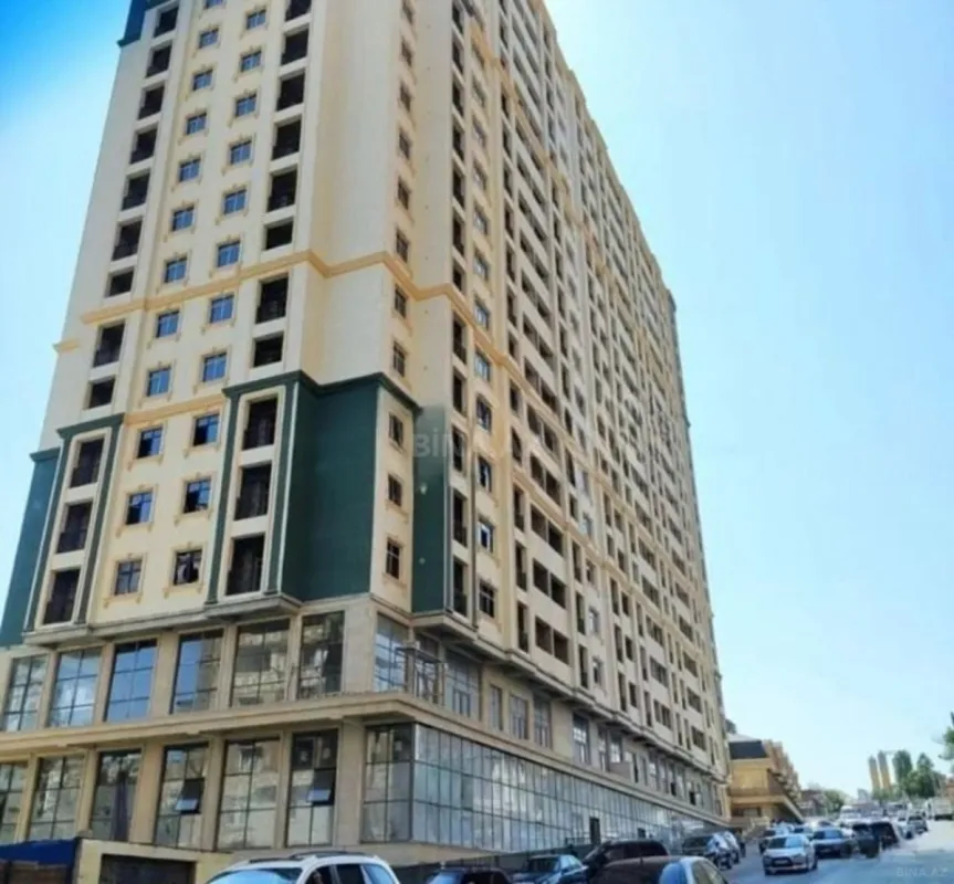 Satılır 3 otaqlı mənzil 110 m²