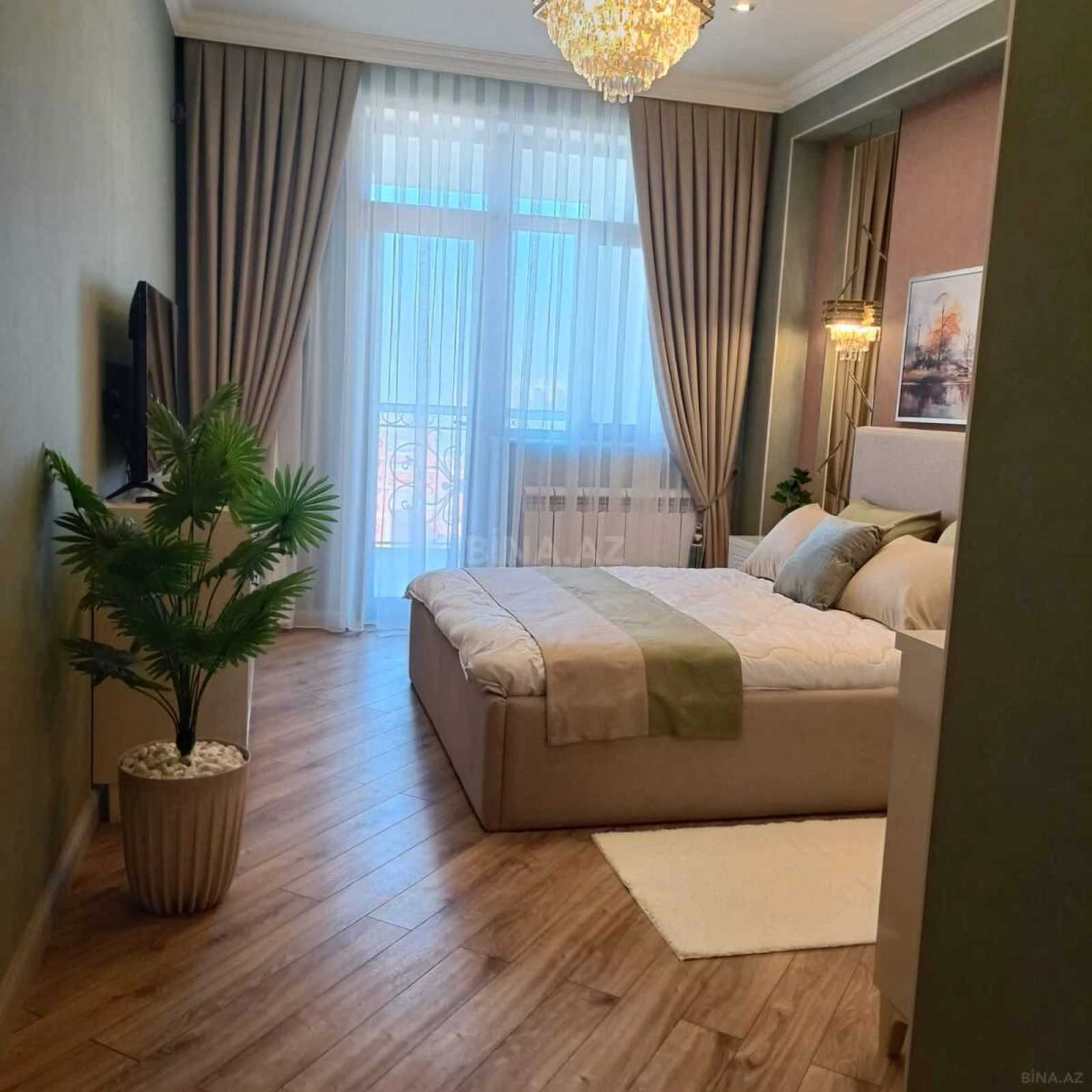 Satılır 3 otaqlı mənzil 110 m²