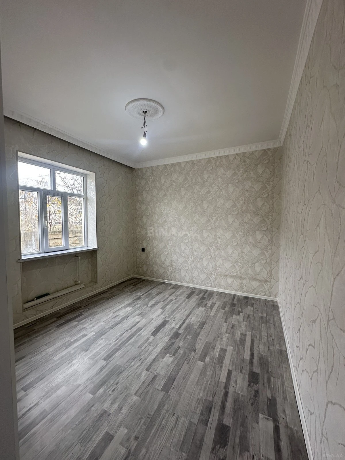 Satılır 4 otaqlı həyət evi 130 m²