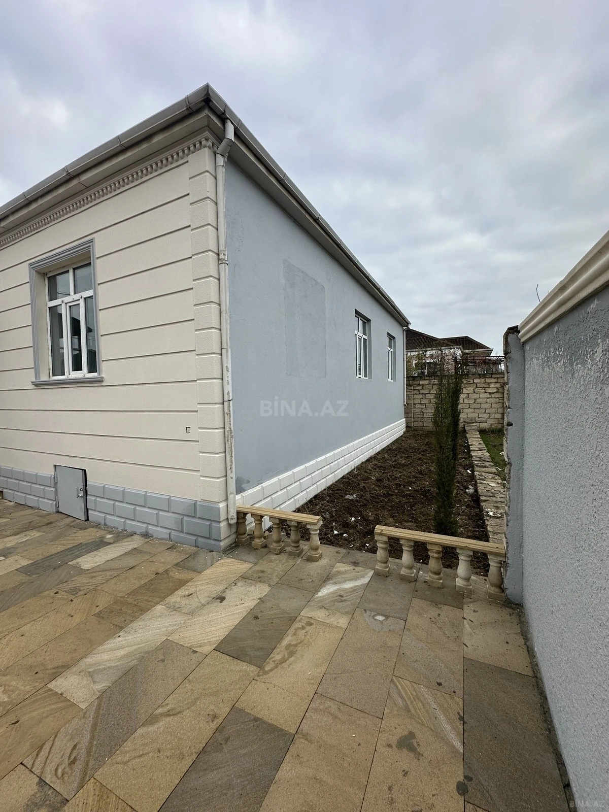 Satılır 4 otaqlı həyət evi 130 m²