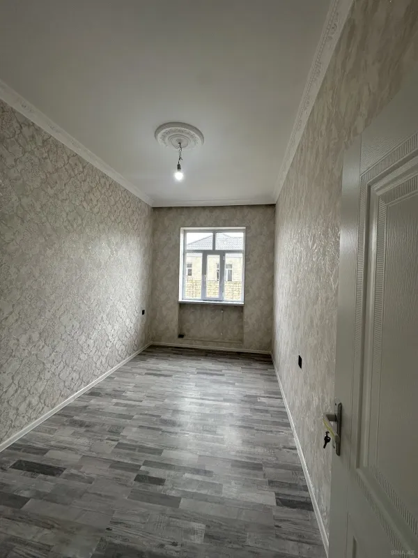 Satılır 4 otaqlı həyət evi 130 m²