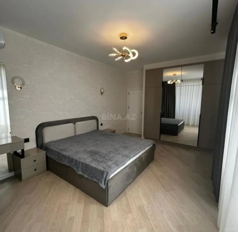Satılır 3 otaqlı mənzil 90 m²