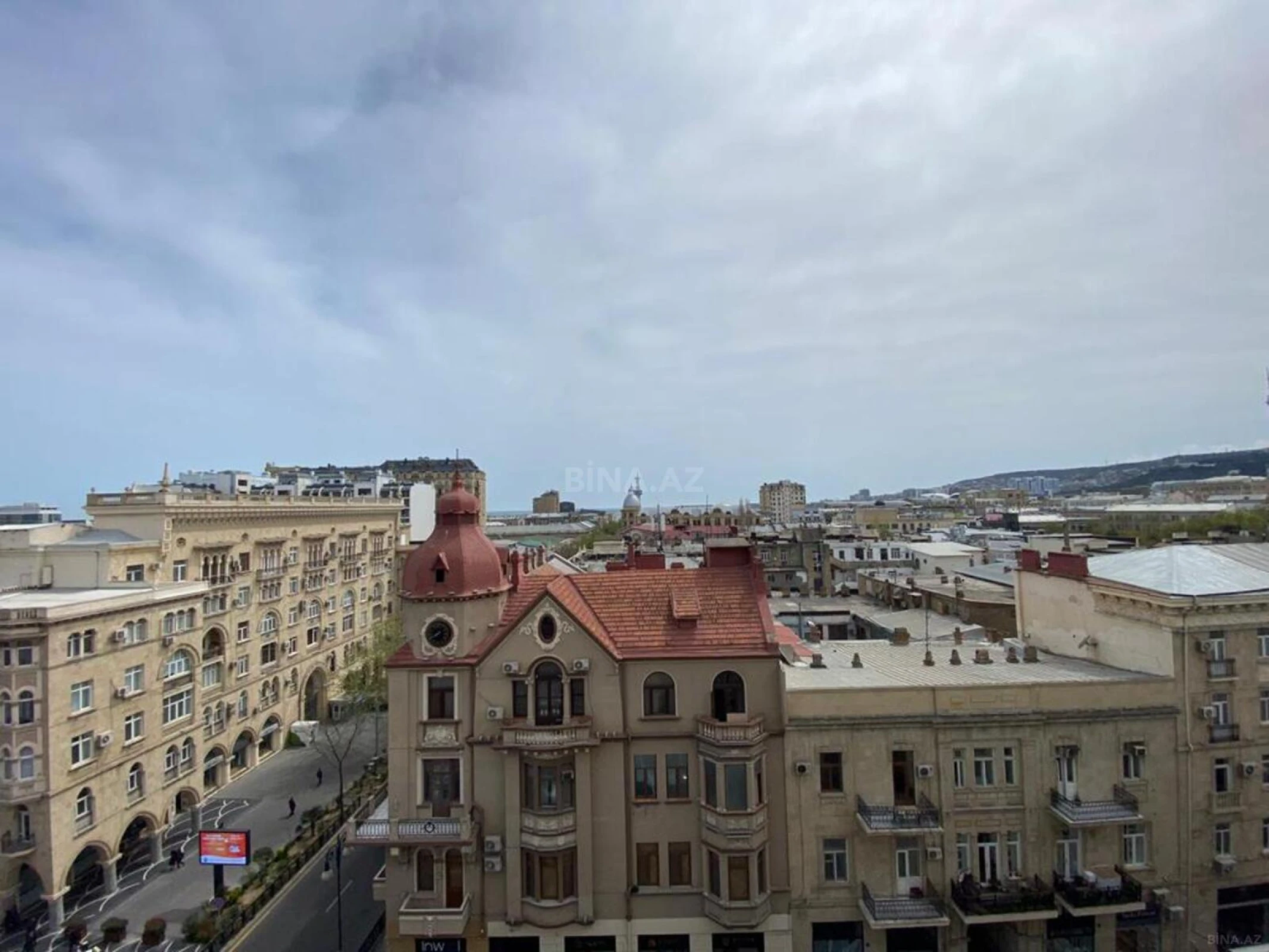 Kirayə verilir 3 otaqlı mənzil 100 m²