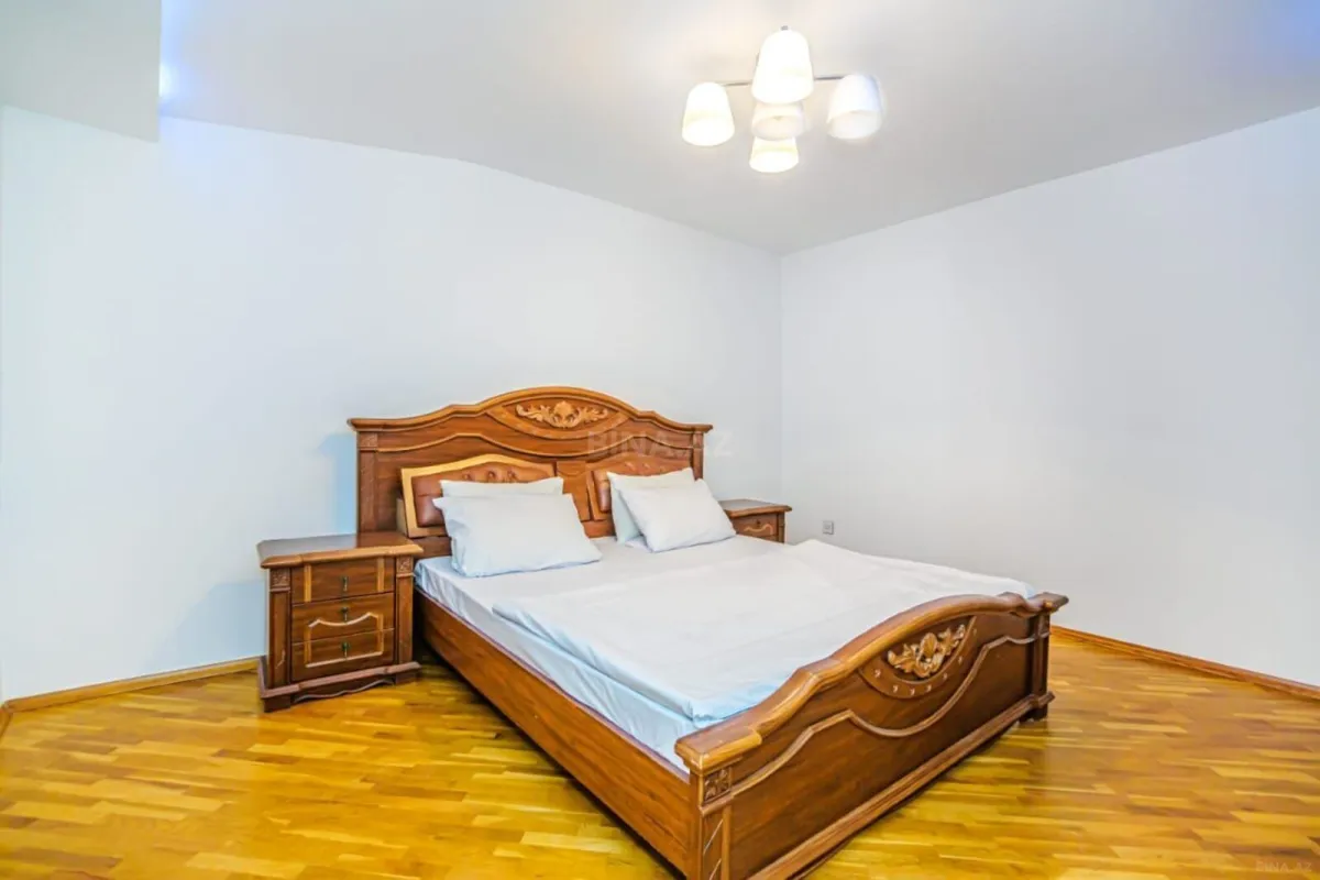 Kirayə verilir 3 otaqlı mənzil 100 m²