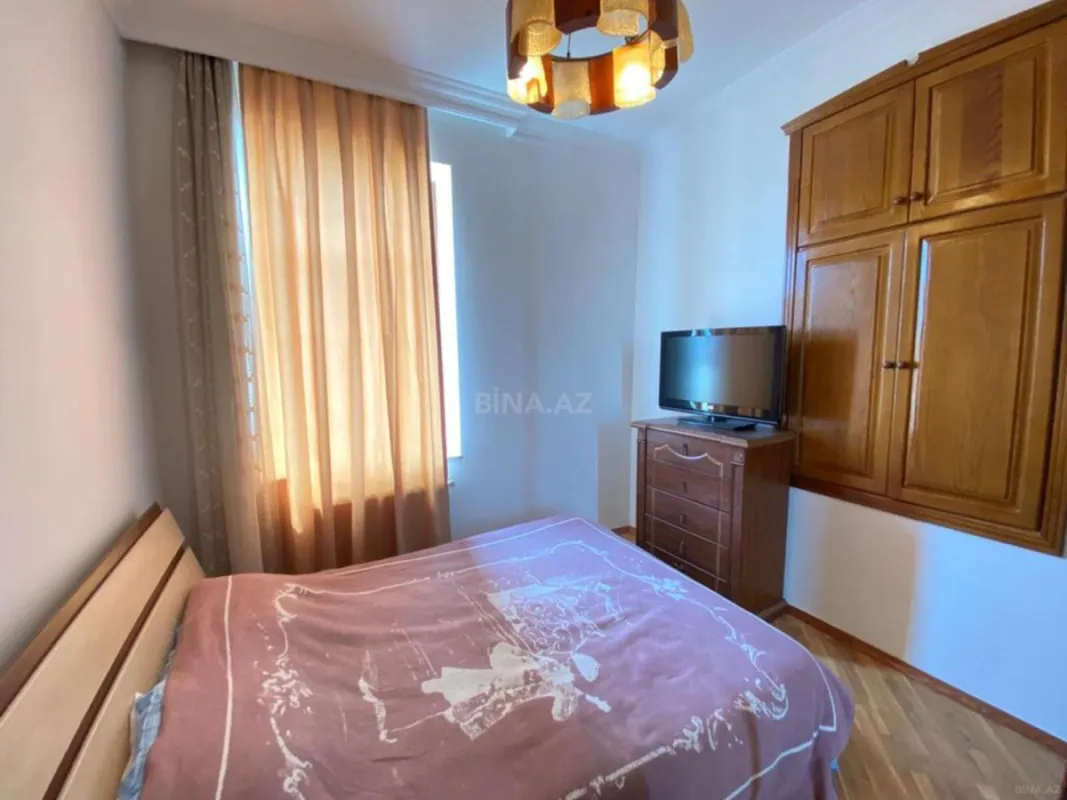 Kirayə verilir 3 otaqlı mənzil 100 m²