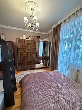 Satılır 2 otaqlı mənzil 58 m²