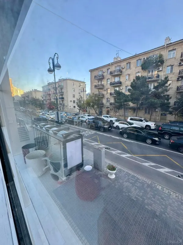 Kirayə verilir obyekt 110 m²