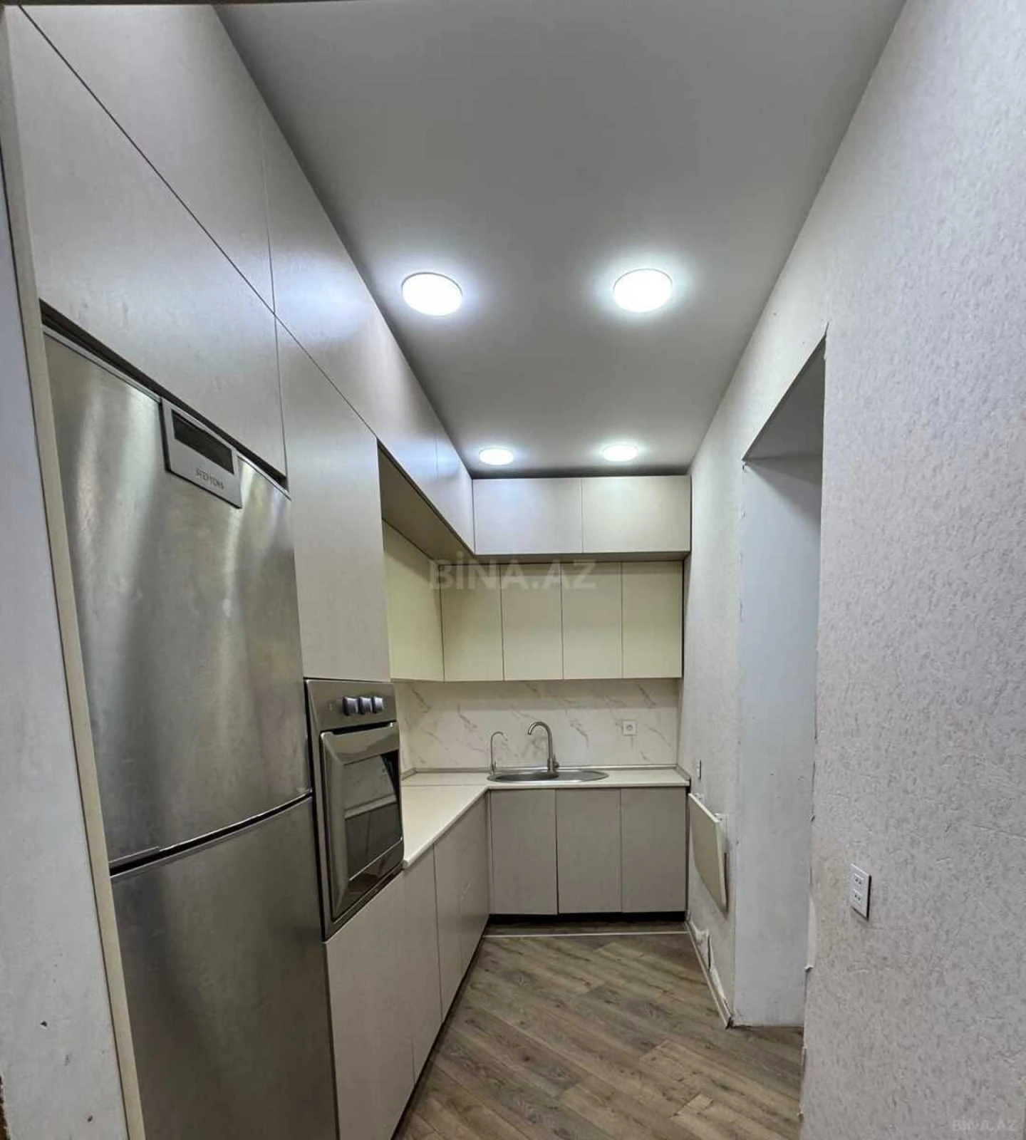 Satılır 3 otaqlı mənzil 70 m²
