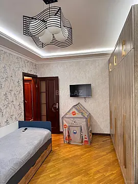 Satılır 3 otaqlı mənzil 75 m²