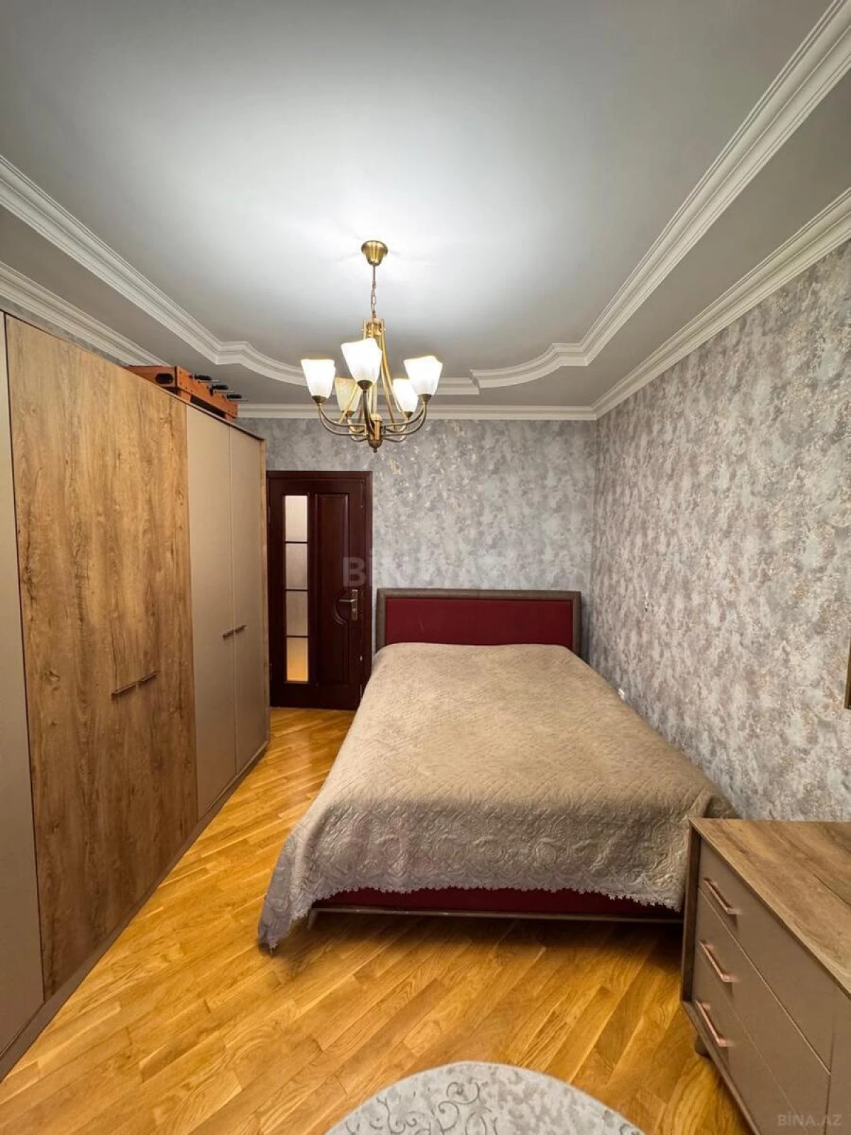 Satılır 3 otaqlı mənzil 75 m²