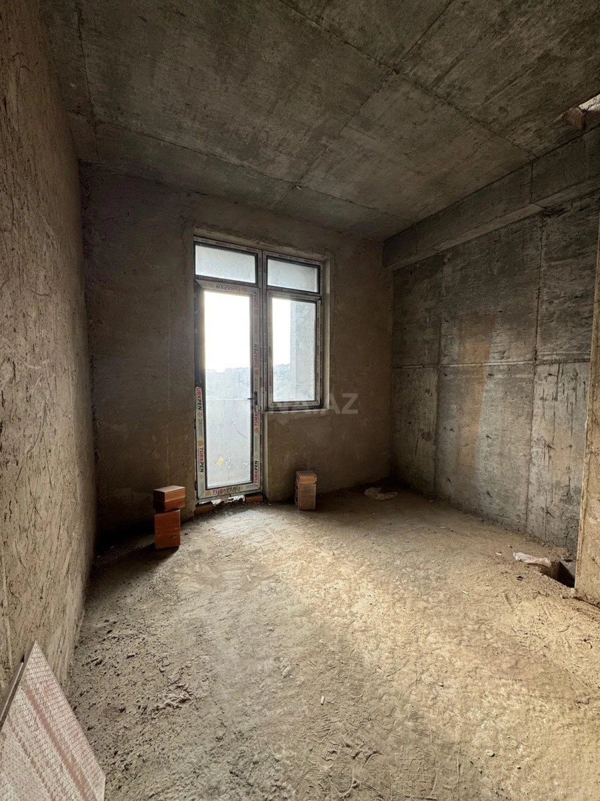 Satılır 3 otaqlı mənzil 73 m²