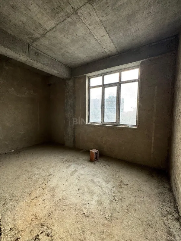 Satılır 3 otaqlı mənzil 73 m²