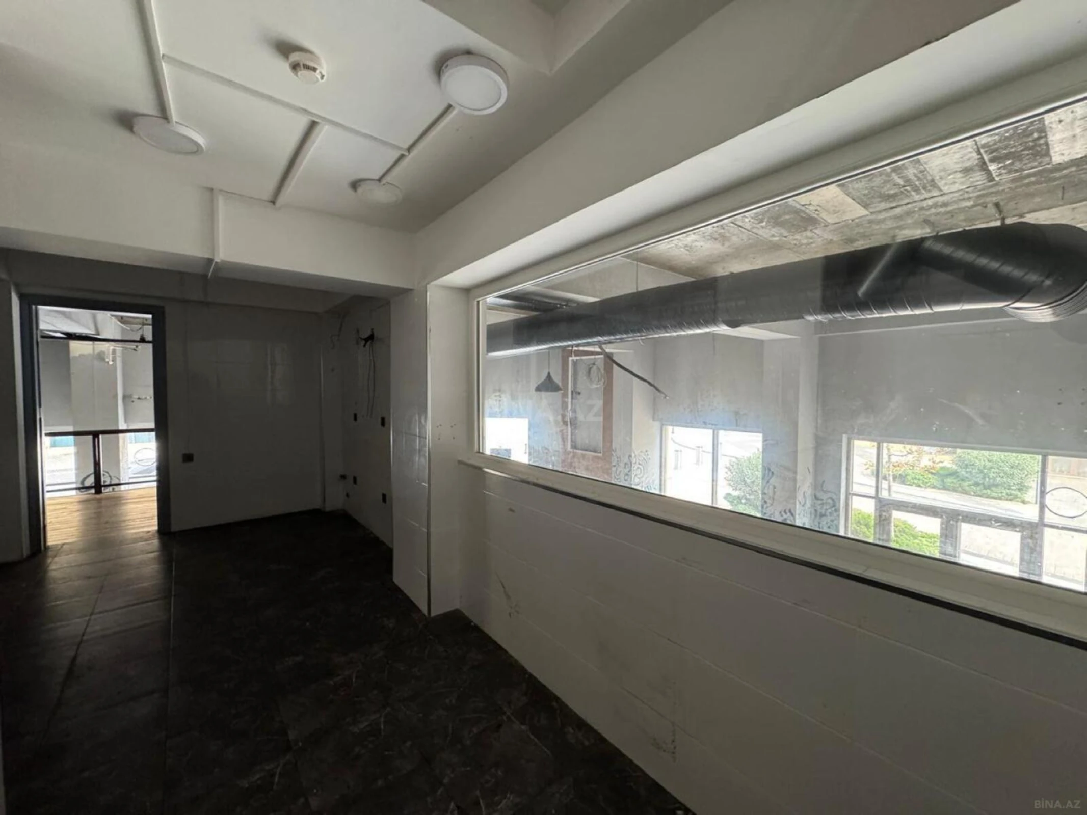 Kirayə verilir obyekt 300 m²