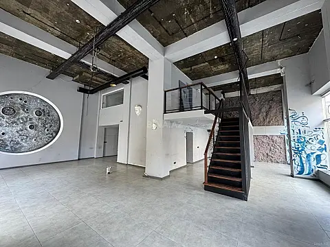 Kirayə verilir obyekt 300 m² — Bakı 300.00 m²