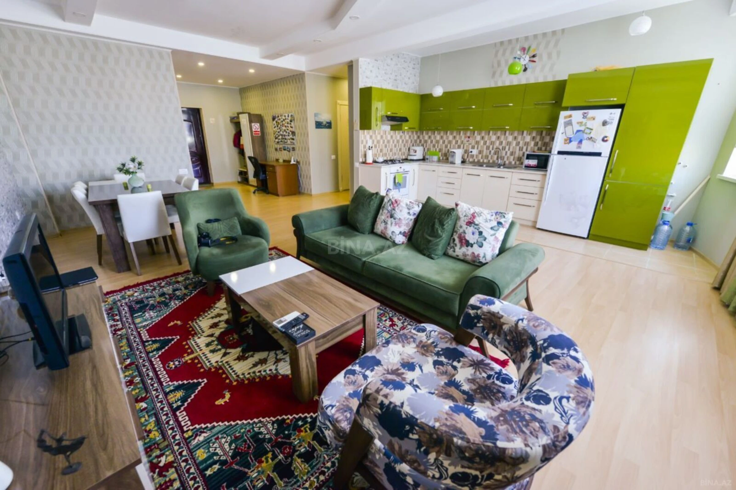 Satılır 3 otaqlı mənzil 92 m²