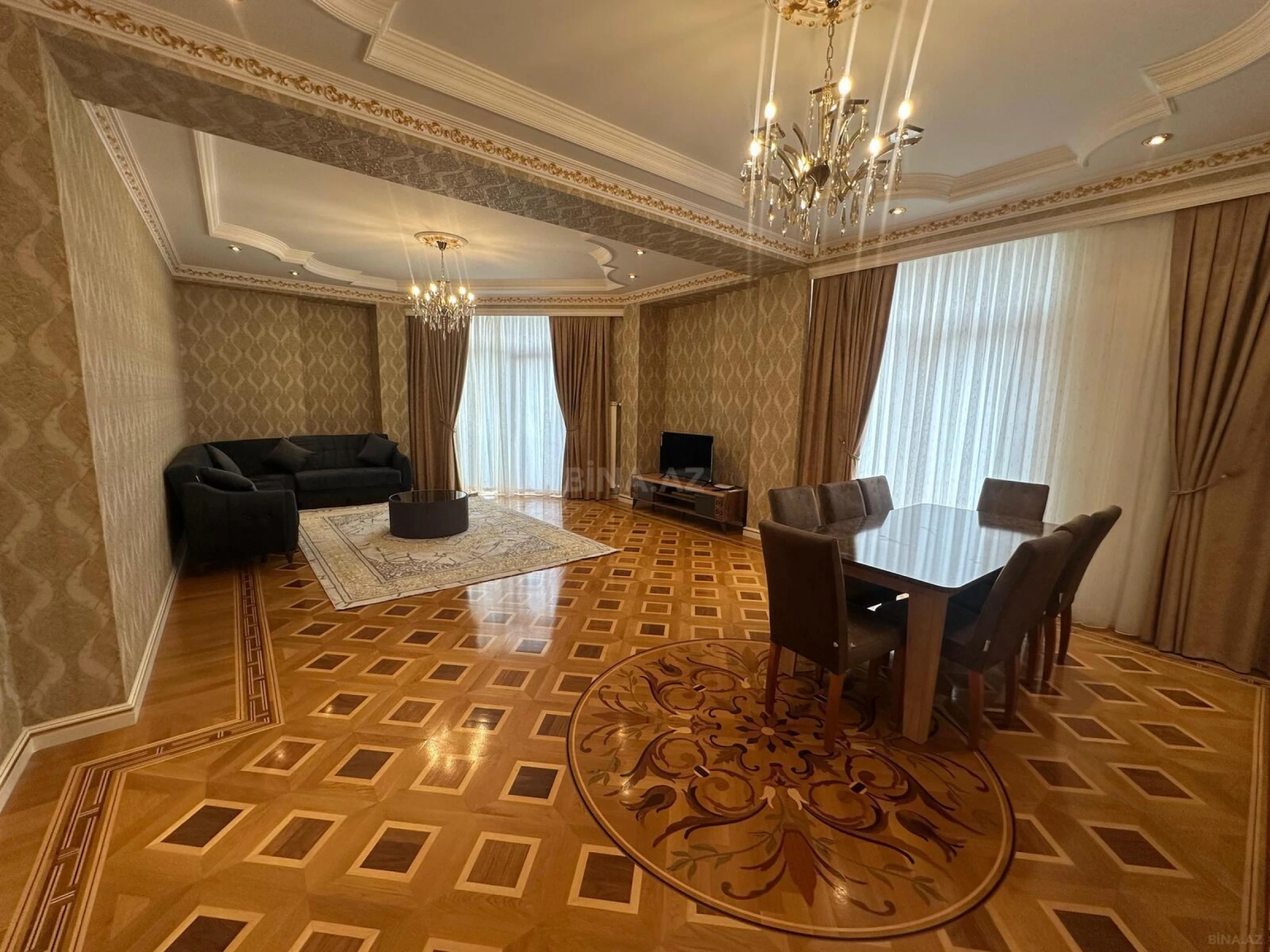 Kirayə verilir 3 otaqlı mənzil 150 m²