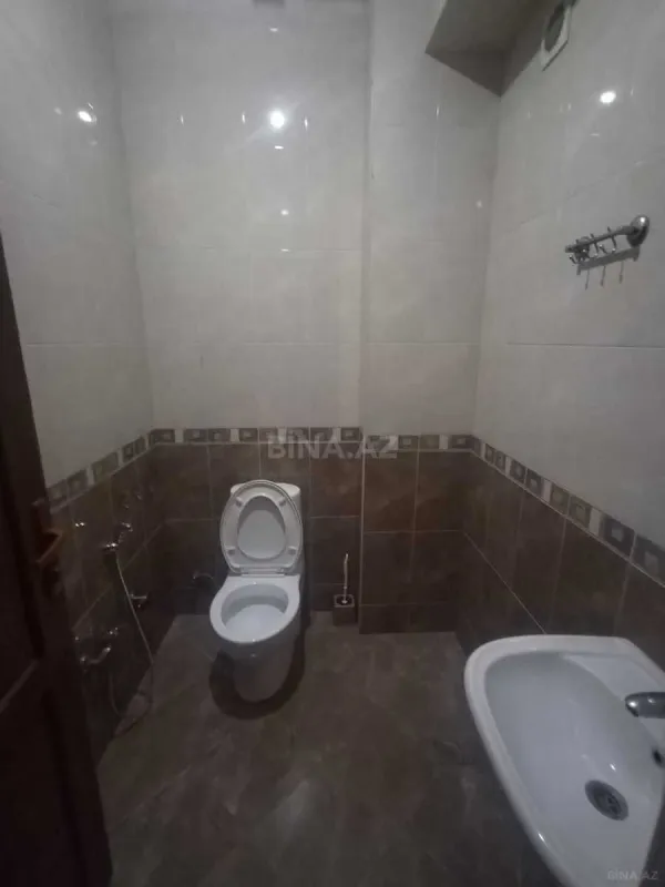 Satılır 2 otaqlı mənzil 97 m²