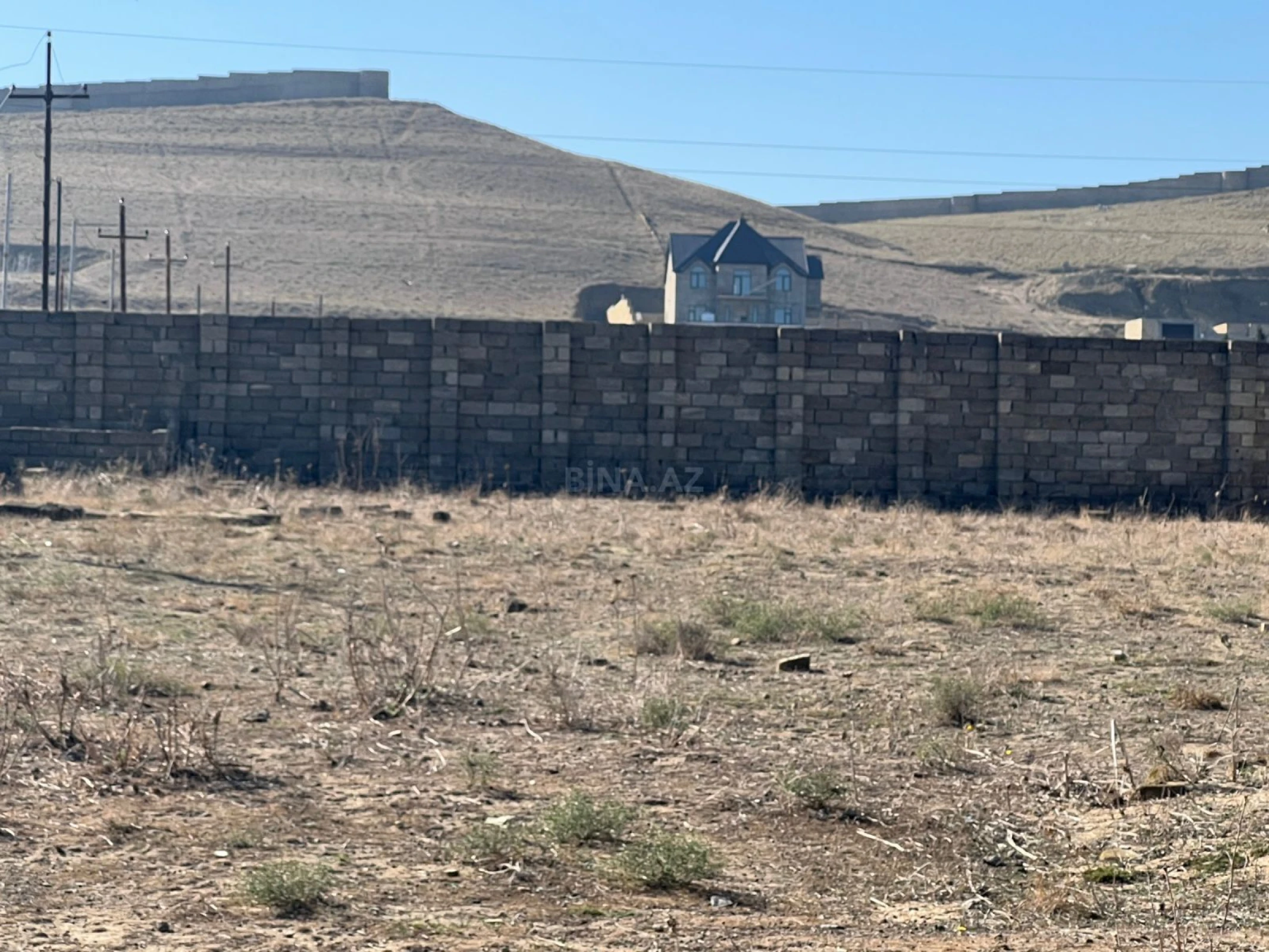 Satılır torpaq sahəsi 4 m²