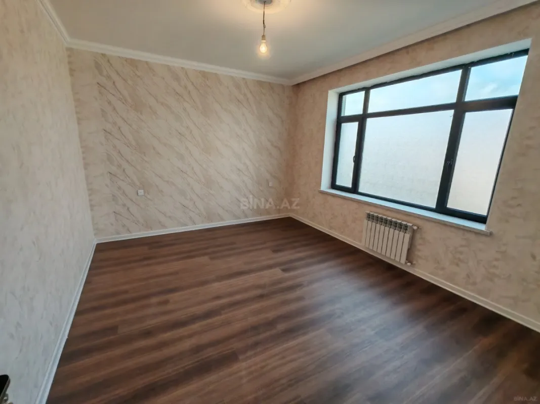 Satılır 6 otaqlı həyət evi 250 m²